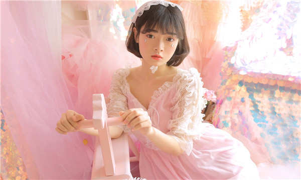 汇川供卵试管代怀生子多少钱？这一直是很多不孕不育家庭关注的话题。在中国，不孕不育的发生率越来越高，根据《中国不孕不育现状调研报告》显示，育龄夫妇的不孕不育率从20年前的3%增长至现在的12.5%-18.2%，患者人数高达6000万以上。在这样的背景下，许多家庭通过供卵试管来实现自己的生育梦想。那么，供卵试管代怀生子的费用到底是多少呢？